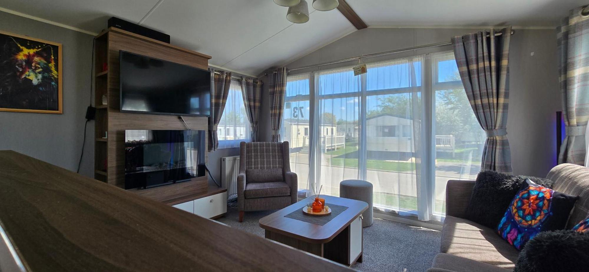 Rj Luxury Caravan Hire With Hot Tub Tattershall Exteriör bild